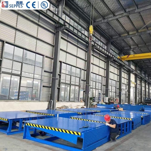 出口加拿大装卸货平台