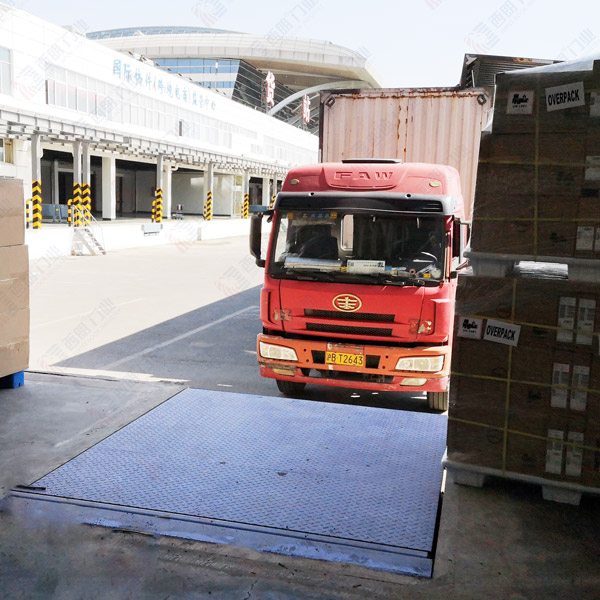 空港物流仓库装卸货平台：提升运输效率的关键  　　