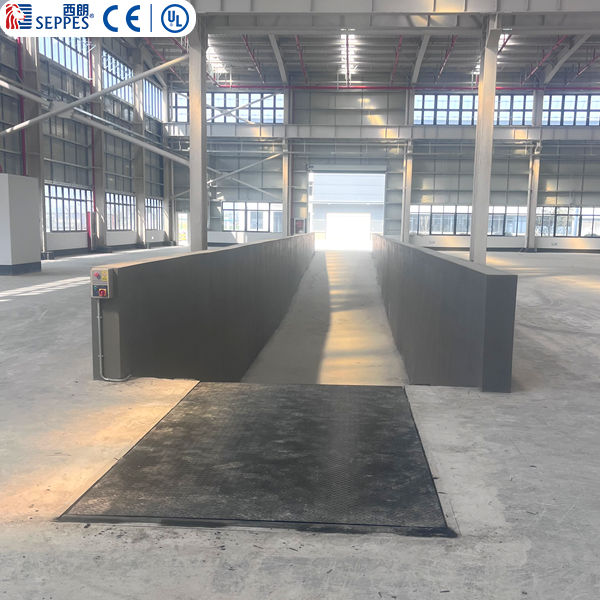 无月台平地液压登车桥改造：港口仓库，无需土建也能高效落地