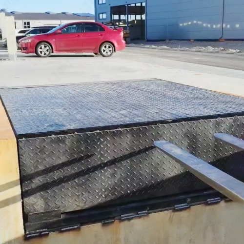 苏州出口60多个国外客户的装卸货平台厂家